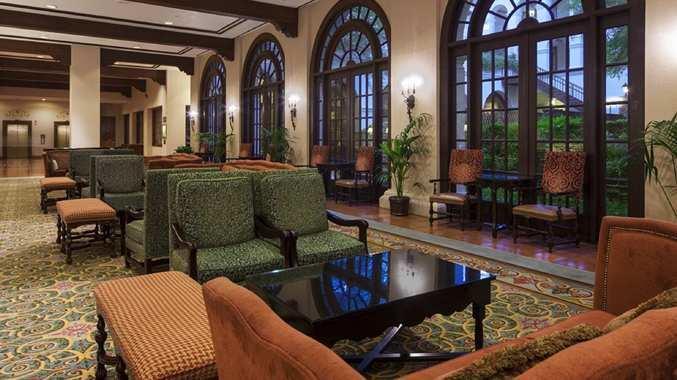 DoubleTree by Hilton Hotel Austin