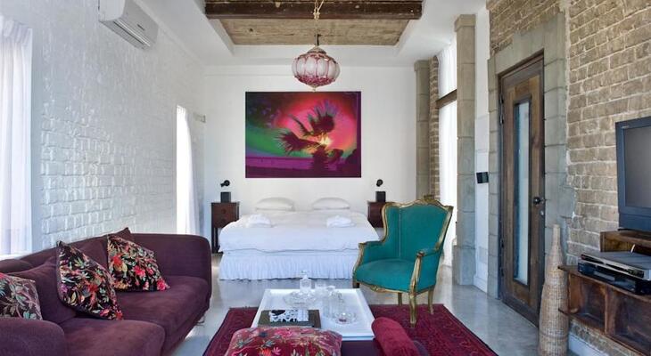 Neve Tzedek Hotel