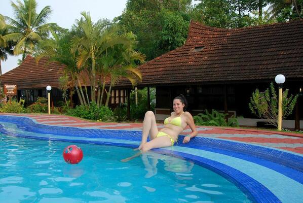 Kayaloram Heritage Lake Resort