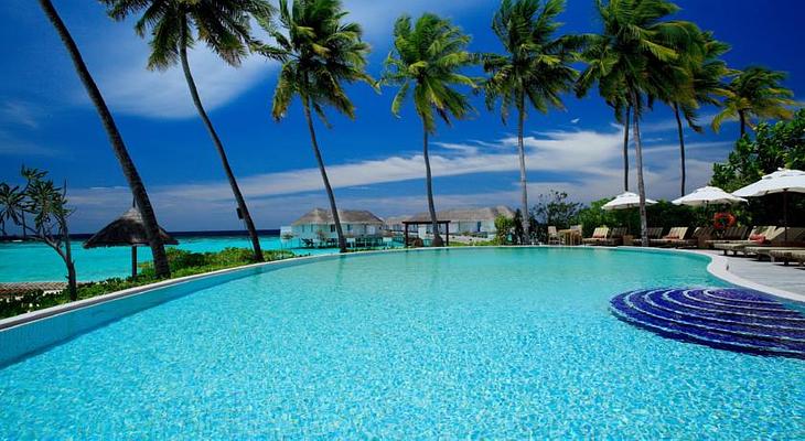 Centara Grand Island Resort & Spa Maldives