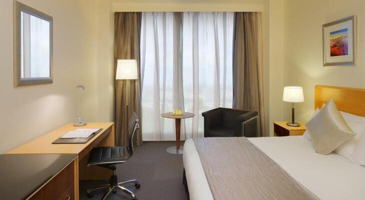 Radisson on Flagstaff Gardens Melbourne
