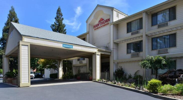 Hawthorn Suites by Wyndham Sacramento