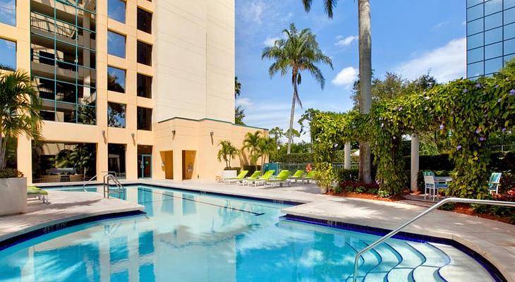 Hilton Boca Raton Suites