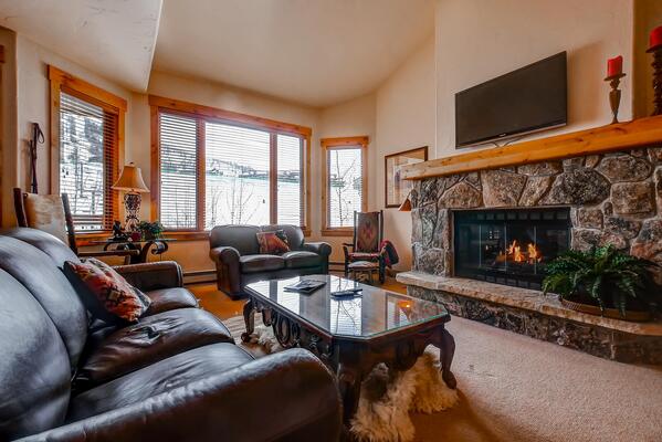 Antlers Steamboat Springs by Mountain Resorts