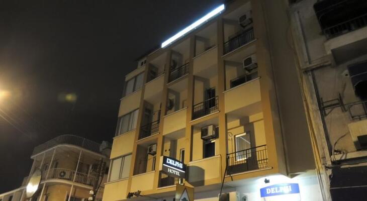 Delphi Hotel