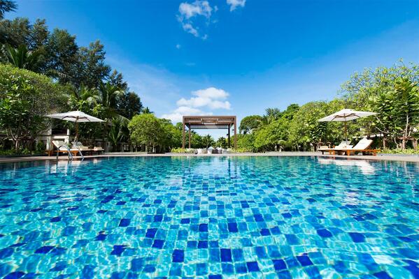 Layana Resort & Spa