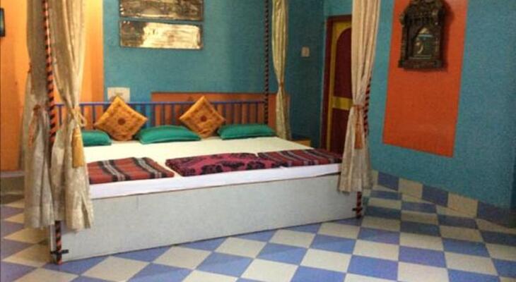 Govind Hotel