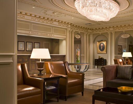 Sheraton Commander Hotel