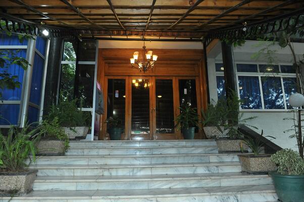 Semein Hotel