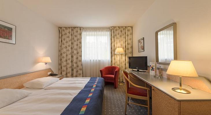 Park Inn by Radisson Danube Bratislava