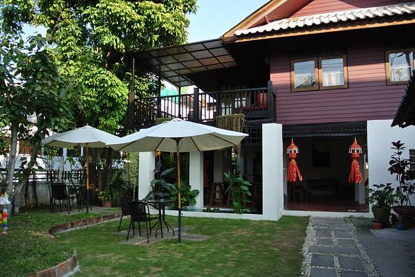 Banjai Garden Guesthouse