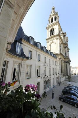 Hotel des Prelats