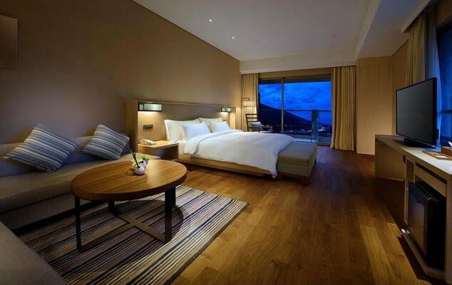 Chihpen Century Hotel