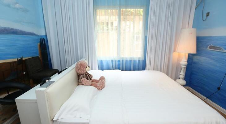 Yueqinggang Hotel