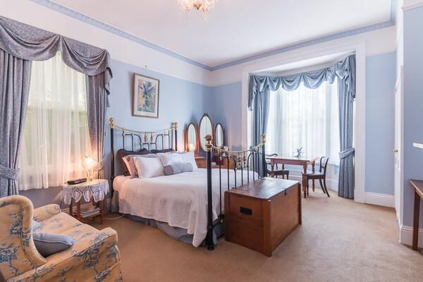 Ashton Gate Guest House