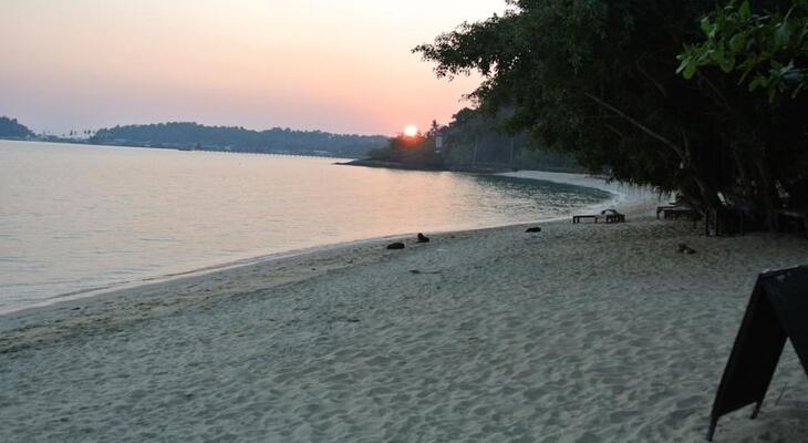 Bangbao Beach Resort