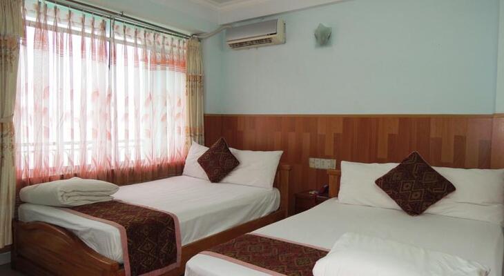 Glory Hotel