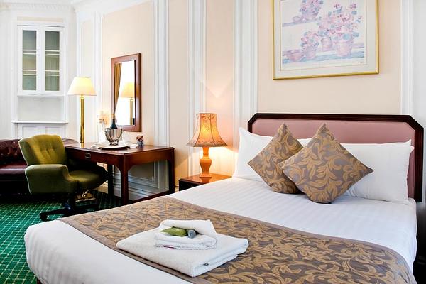 Astor Court Hotel