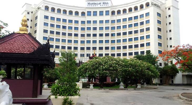 Mercure Mandalay Hill Resort