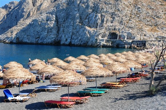 Kamari Beach