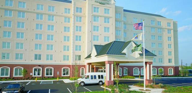 Hampton Inn & Suites Newark Airport Elizabeth