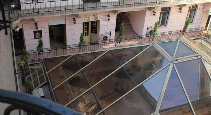 Hotel Agape