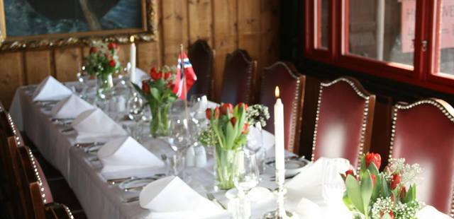 Frognerseteren Restaurant and Cafe