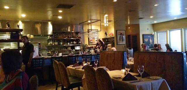 Razz's Restaurant & Bar