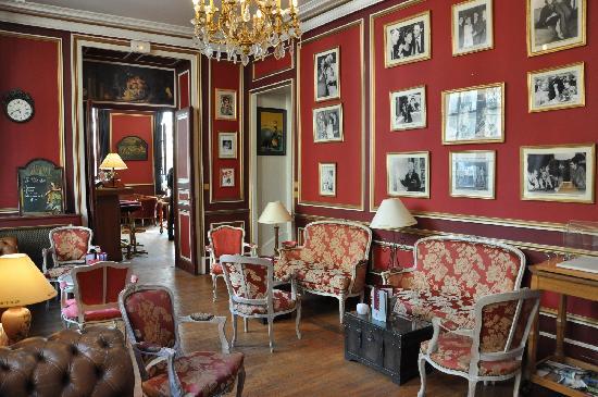 Grand Hotel De La Reine (Hotel uniquement)