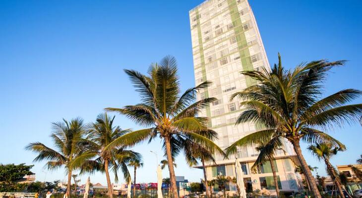 Fusion Suites Danang Beach