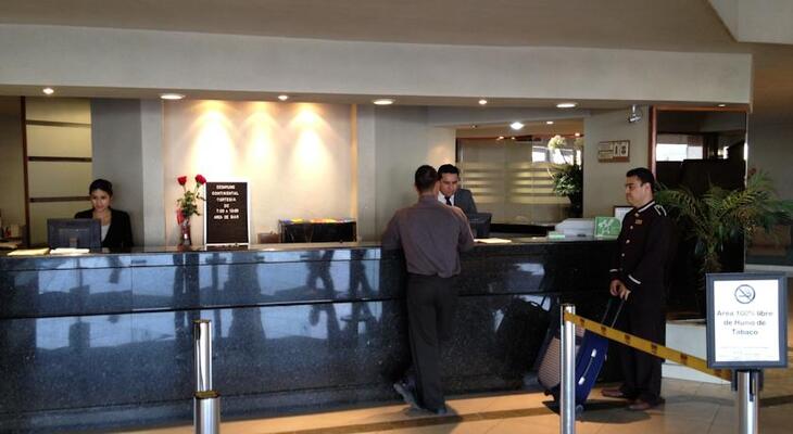 Fastos Hotel