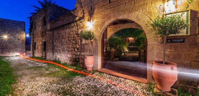 Avalon Boutique Hotel