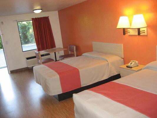 Motel 6 Raleigh Southwest - Cary