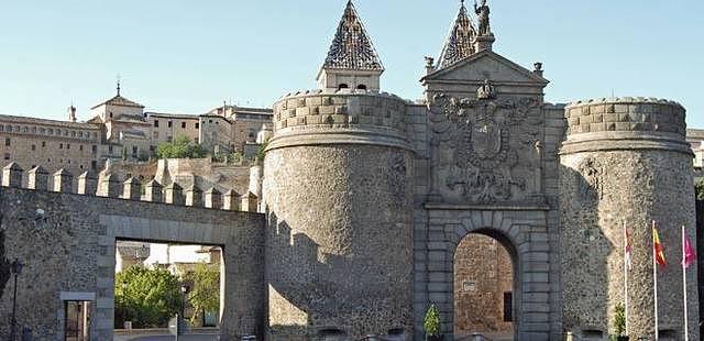 Puerta de Bisagra