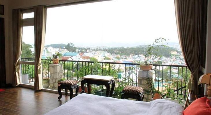 Villa Vista Hotel