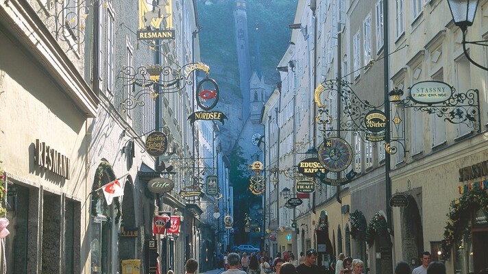 Getreidegasse