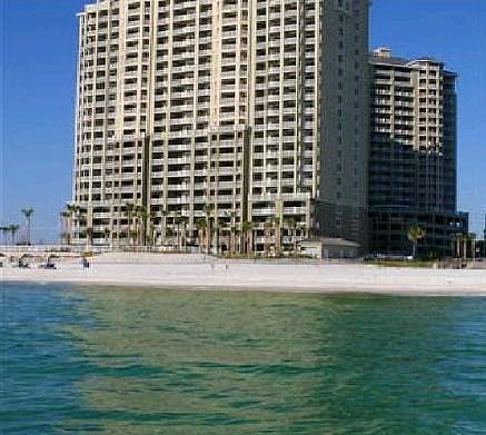 Grand Panama Beach Resort by Emerald View Resorts