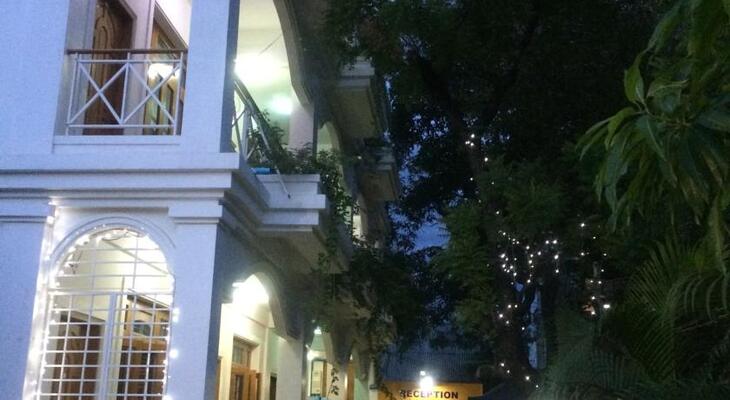 Ma Ma Guest House