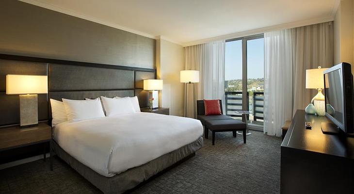 DoubleTree by Hilton Hotel San Diego - Mission Valley