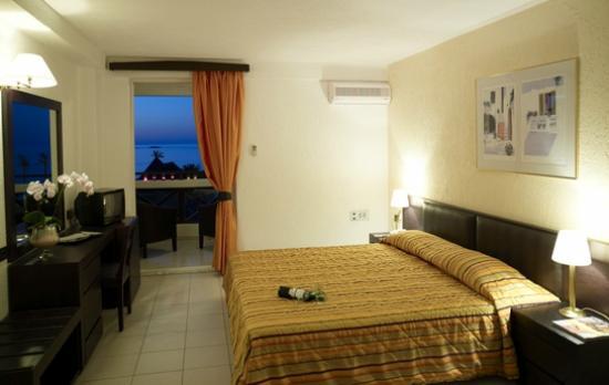 Hersonissos Palace Hotel