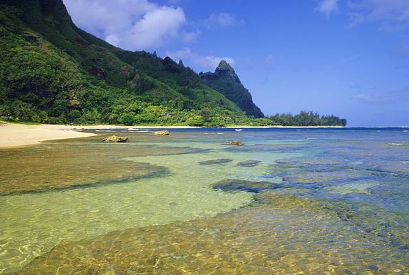 Tunnels Beach