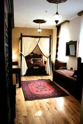 Isa Begov Hamam Hotel