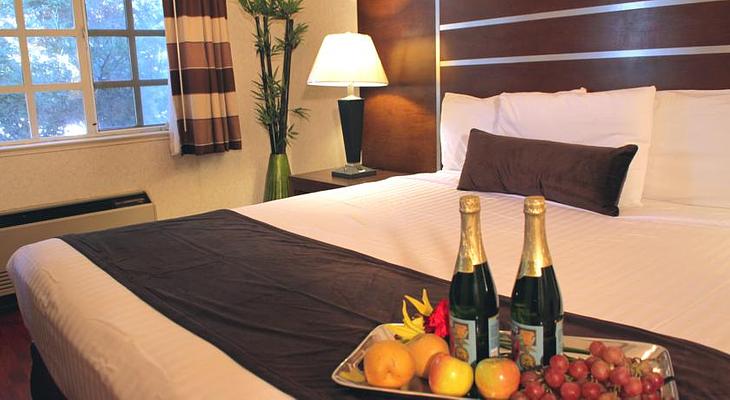 The Row Hotel