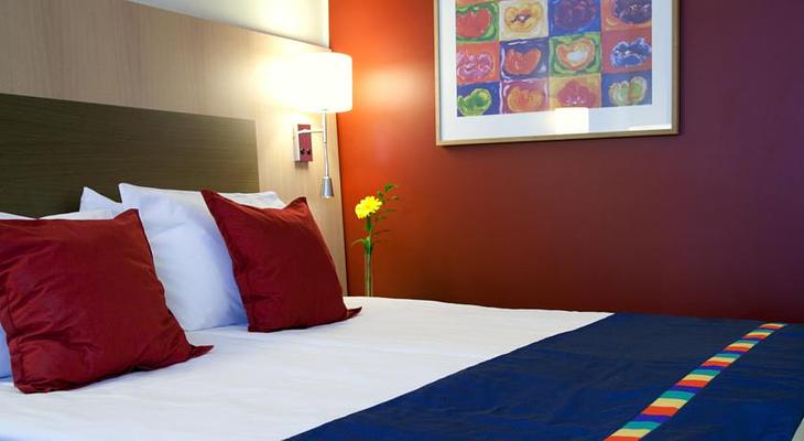 Cosmos Saint-Petersburg Pribaltiyskaya Hotel, a member of Radisson Individuals