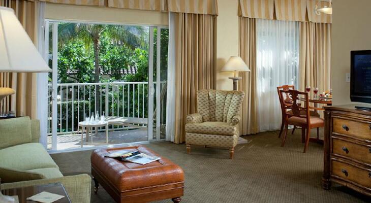 Lago Mar Beach Resort & Club