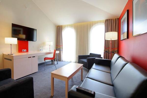 Cosmos Sochi Hotel
