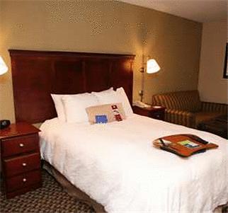 Hampton Inn Detroit Northville