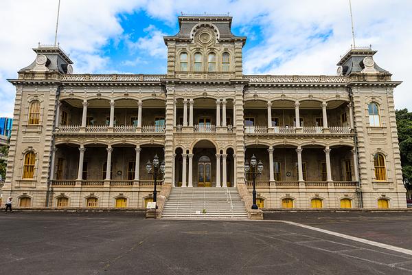 Iolani Palace