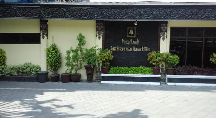 Istana Batik Ratna Hotel