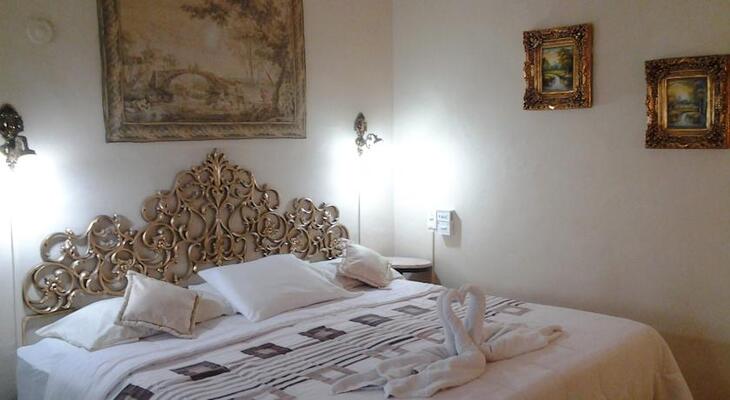 62 St. Guest House